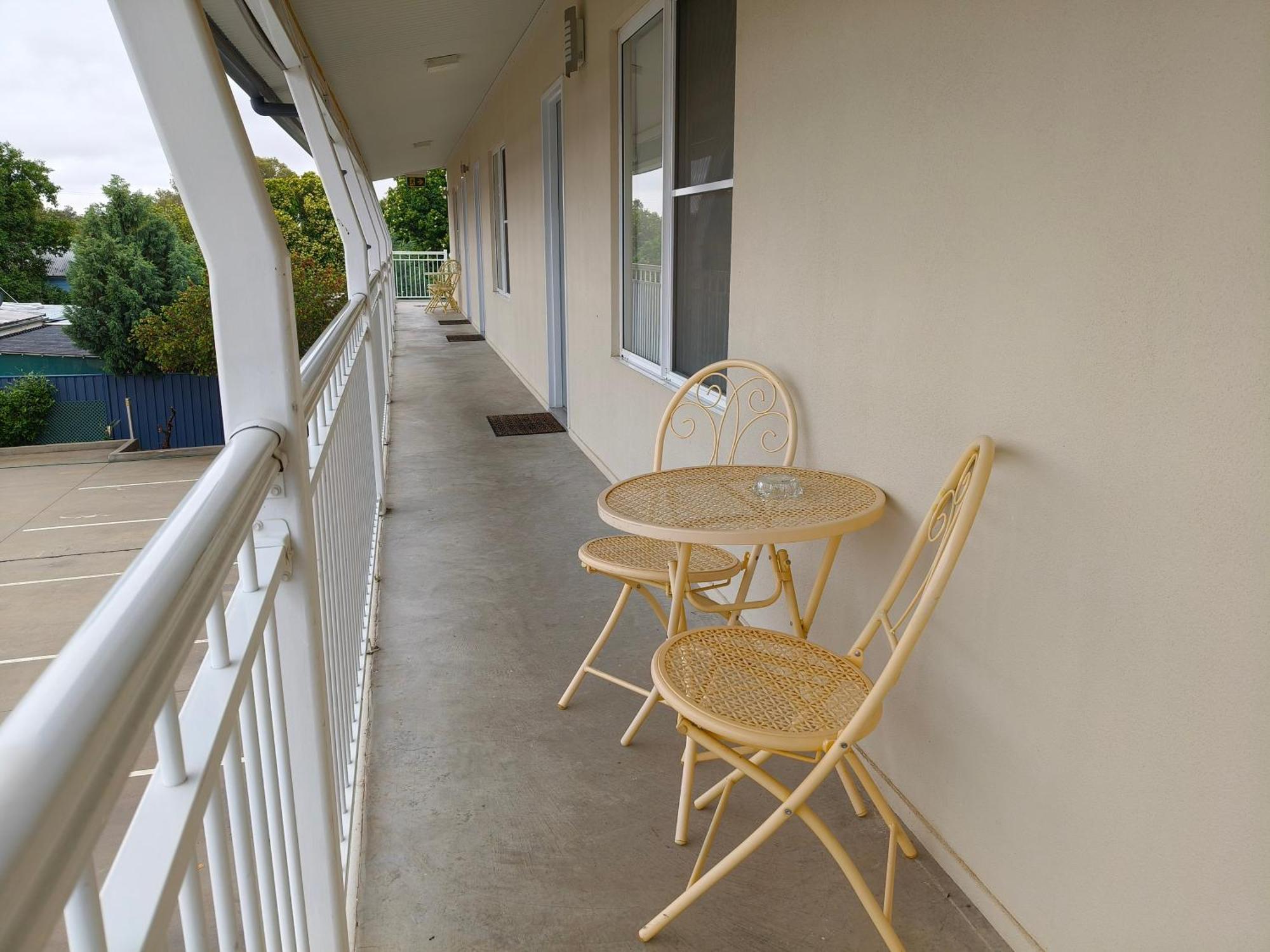 Gunnedah Lodge Motel Exterior photo